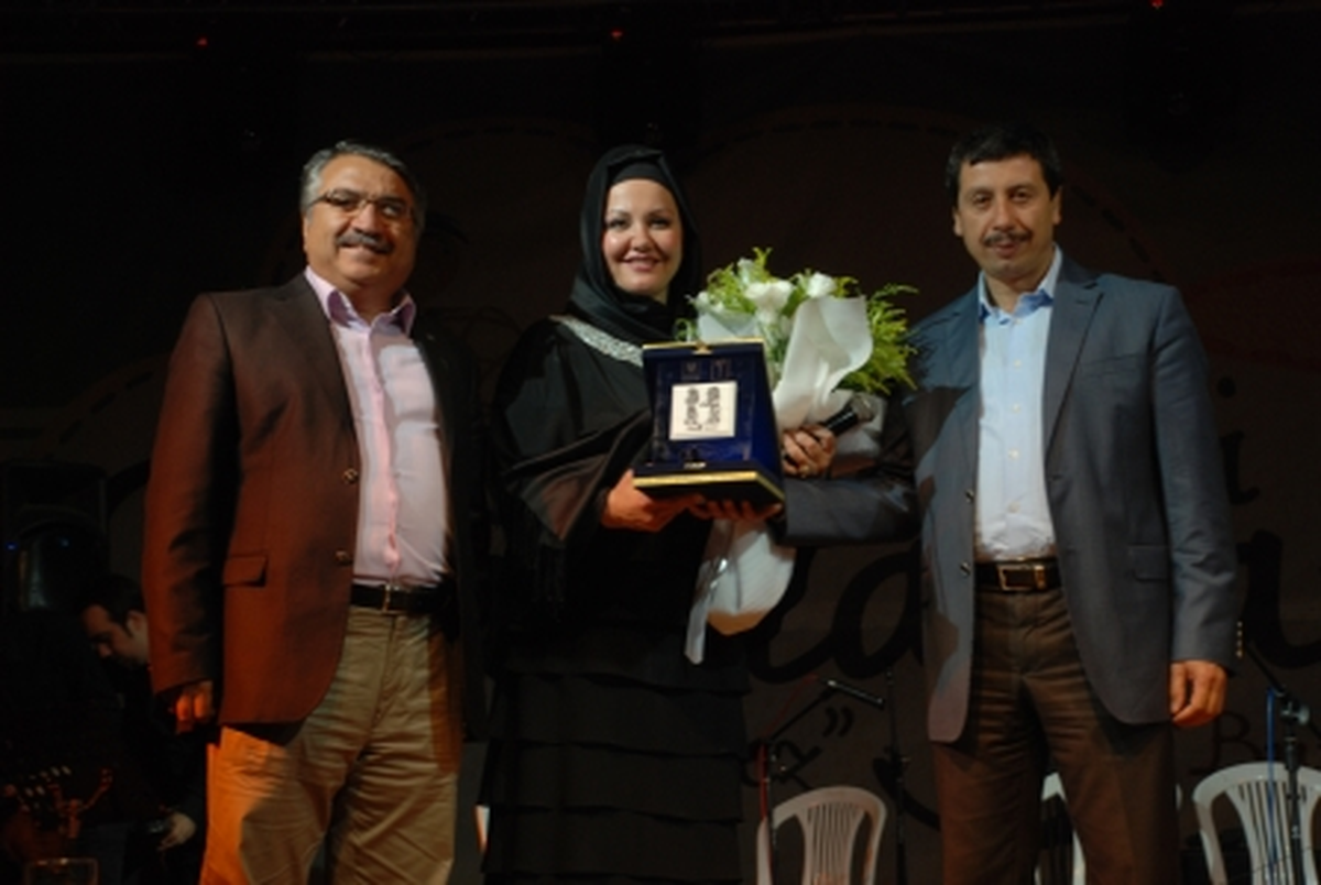 İkbal Gürpınar'la Tatlı Sohbetler