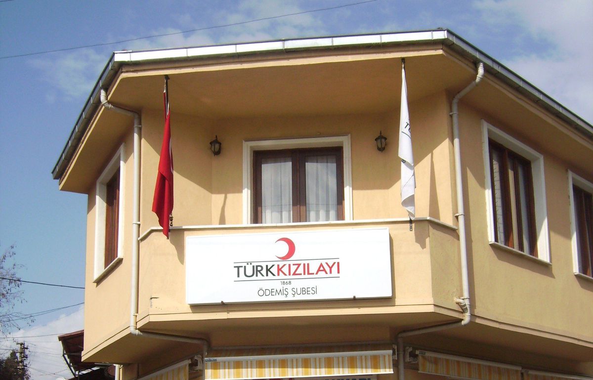 Kızılay, Ramazan Paketleri İçin Hayırseverleri Bekliyor