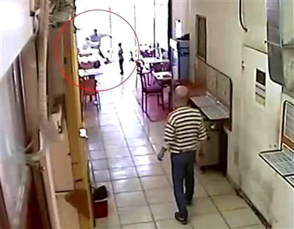 Kocasının 8 Yerinden Bıçakladığı Kadın, Mahkemede Yaşadığı Dehşeti Anlattı