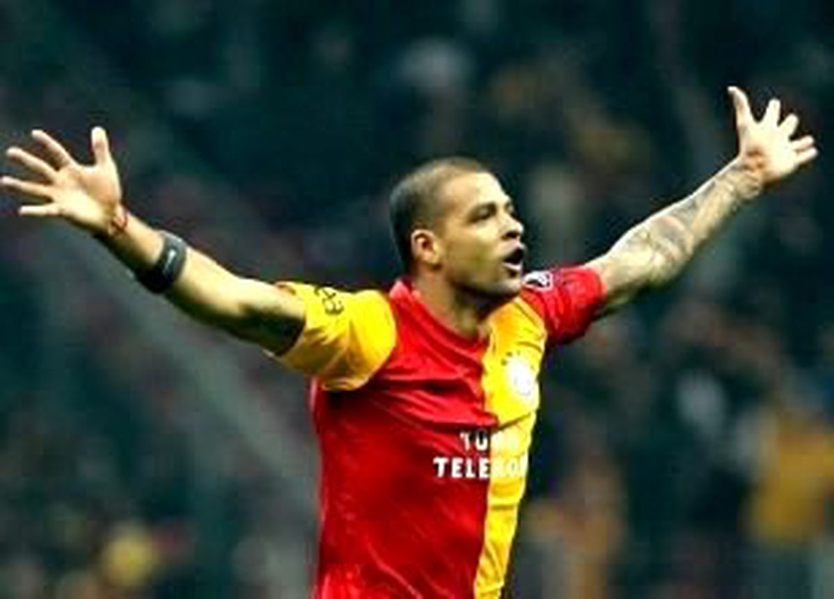 Melo\'nun Menajerinden Flaş Açıklama!