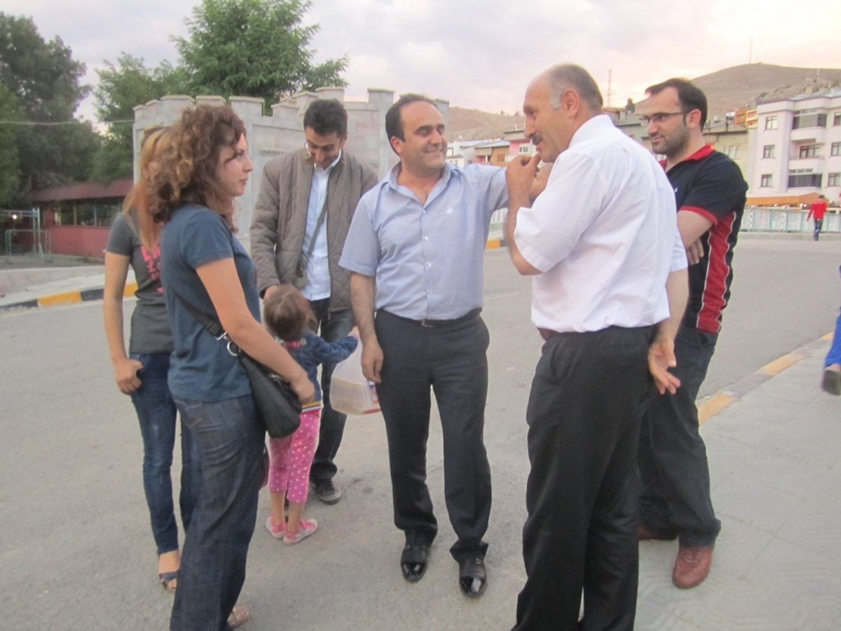 Milletvekili Özbek Halkın Sorunlarını Dinlemeye Devam Ediyor