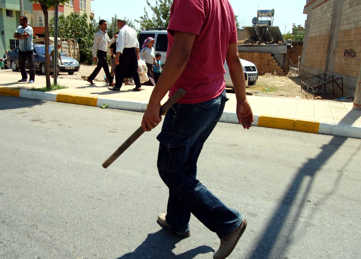 Miras Kavgası Kanlı Bitti: 6 Yaralı