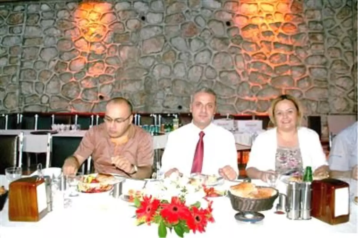 Özel Kalem Müdürleri İftarda Buluştu