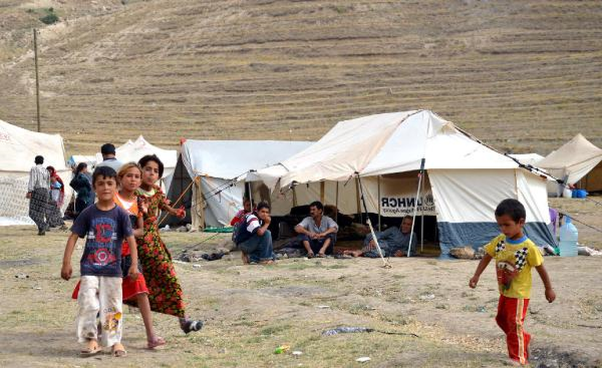 Suriye\'deki İç Savaştan Kaçan 14 Aile Van\'a Geldi