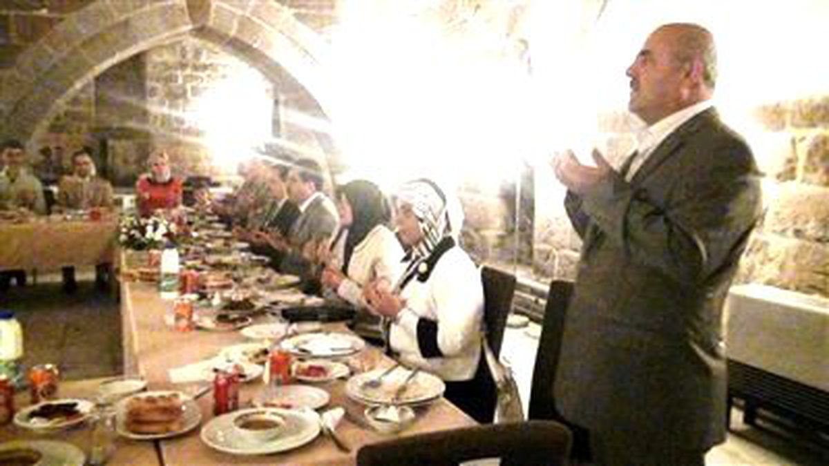 Tarihi Handa İlk İftar Yemeği