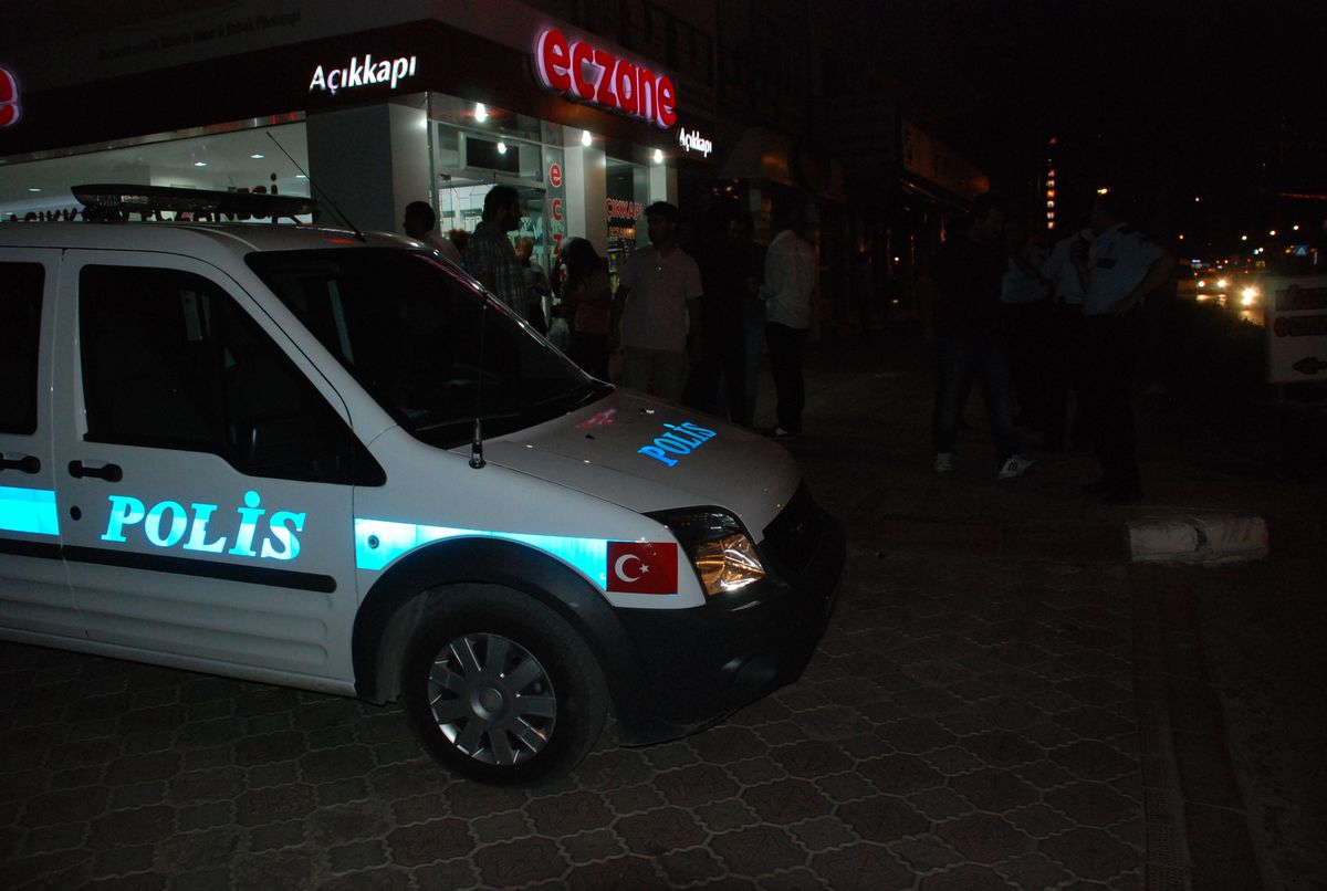 Tokat\'ta Şüpheli Çanta Paniği