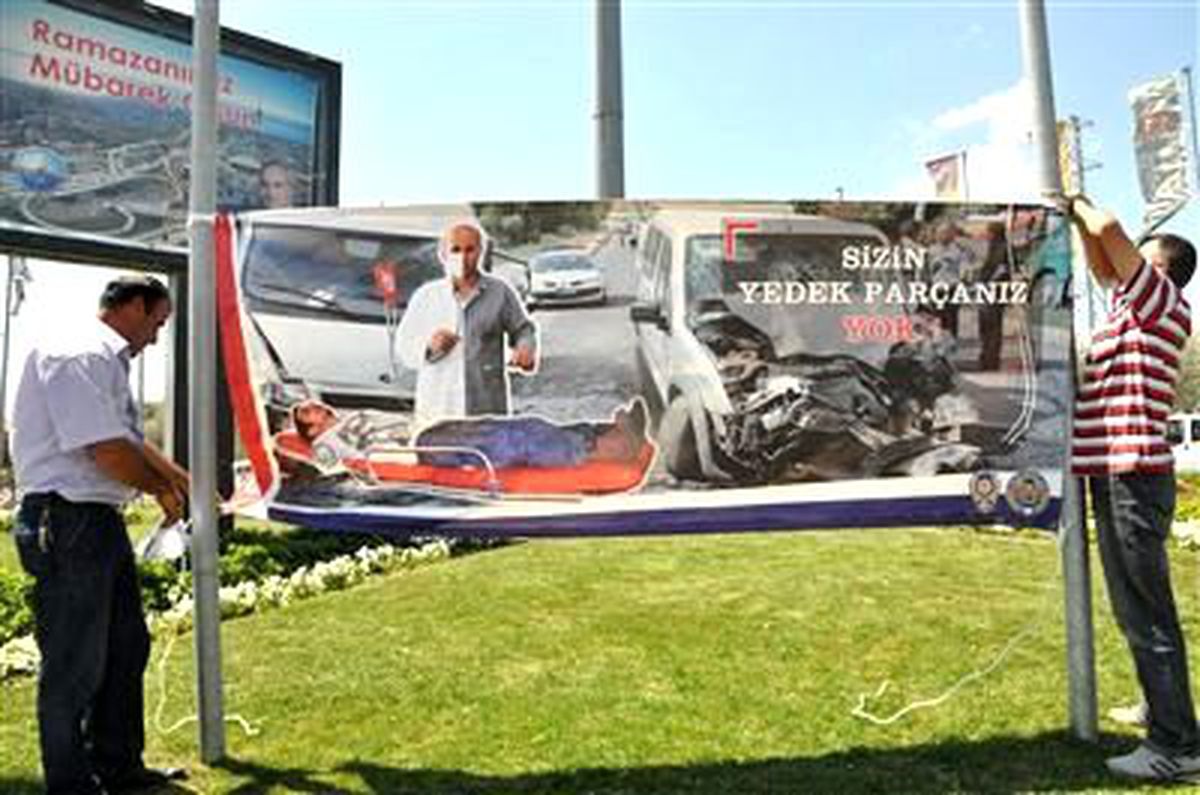 Toplum Destekli Polislerden Örnek Davranış