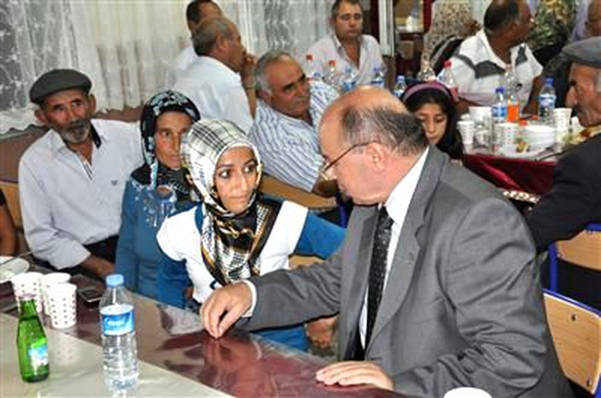 Vali Amir Çiçek Şehit Yakınları ve Gazilerle İftarda Buluştu