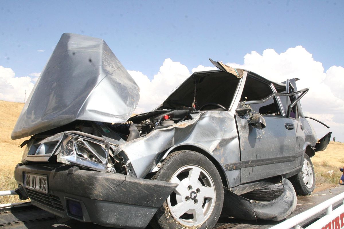 Yozgat\'ta Trafik Kazası: 1 Ölü 2 Yaralı