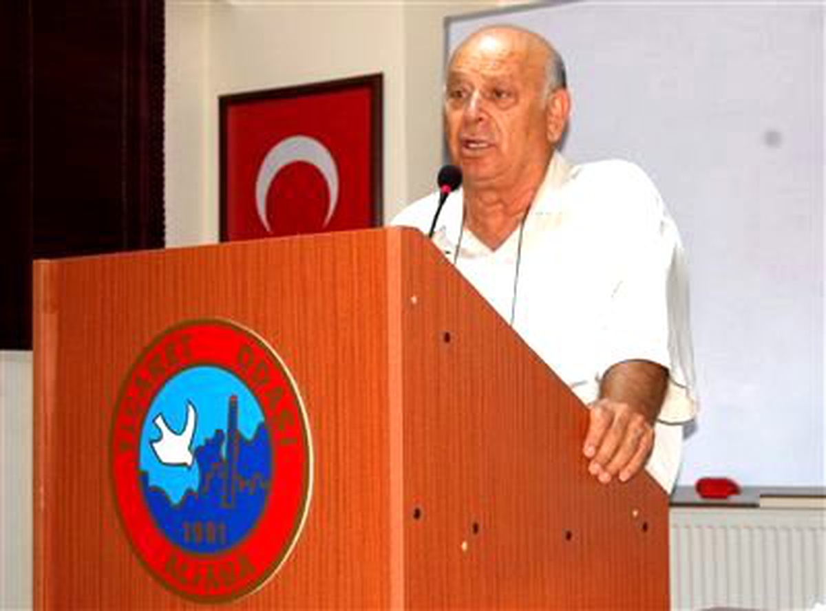 Aliağa\'da, İş Sağlığı ve Güvenliği Kanunu Anlatıldı
