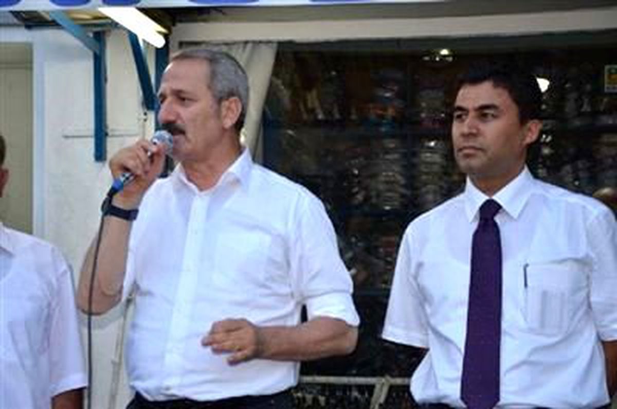 Bakan Çağlayan, Şehit Evini Ziyaret Etti (2)