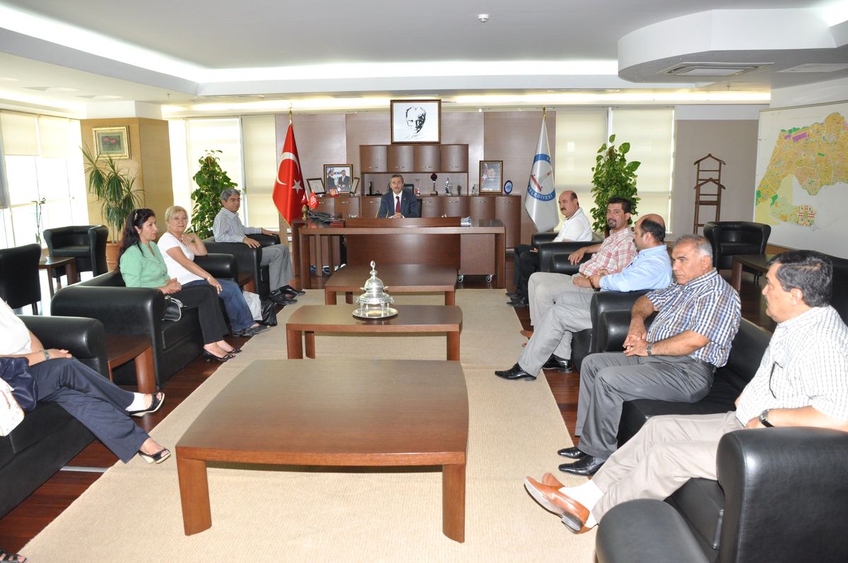 Başkan Tahmazoğlu\'na CHP İl Başkanlığı\'ndan İade-İ Ziyaret