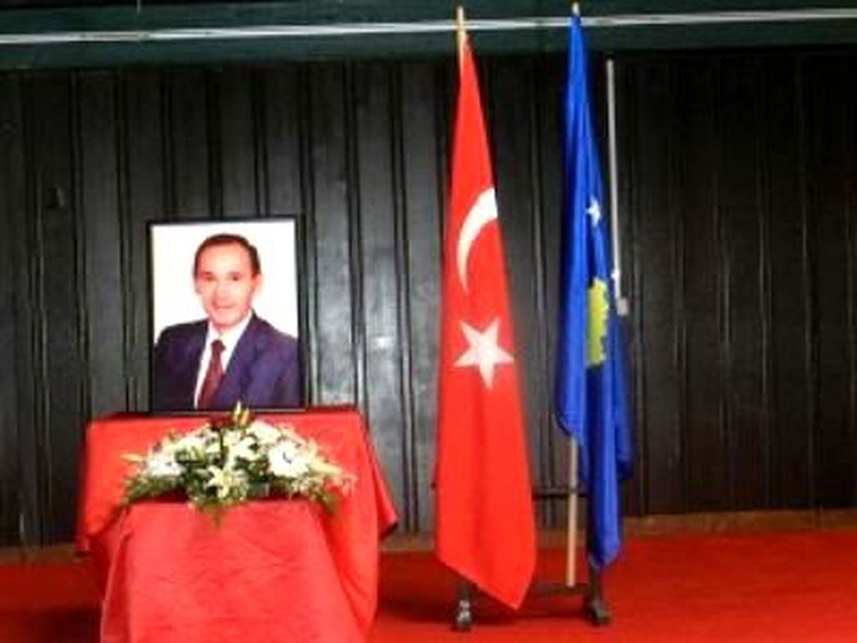 Gazeteci Şakir Maksut İçin Anma Töreni Düzenlendi