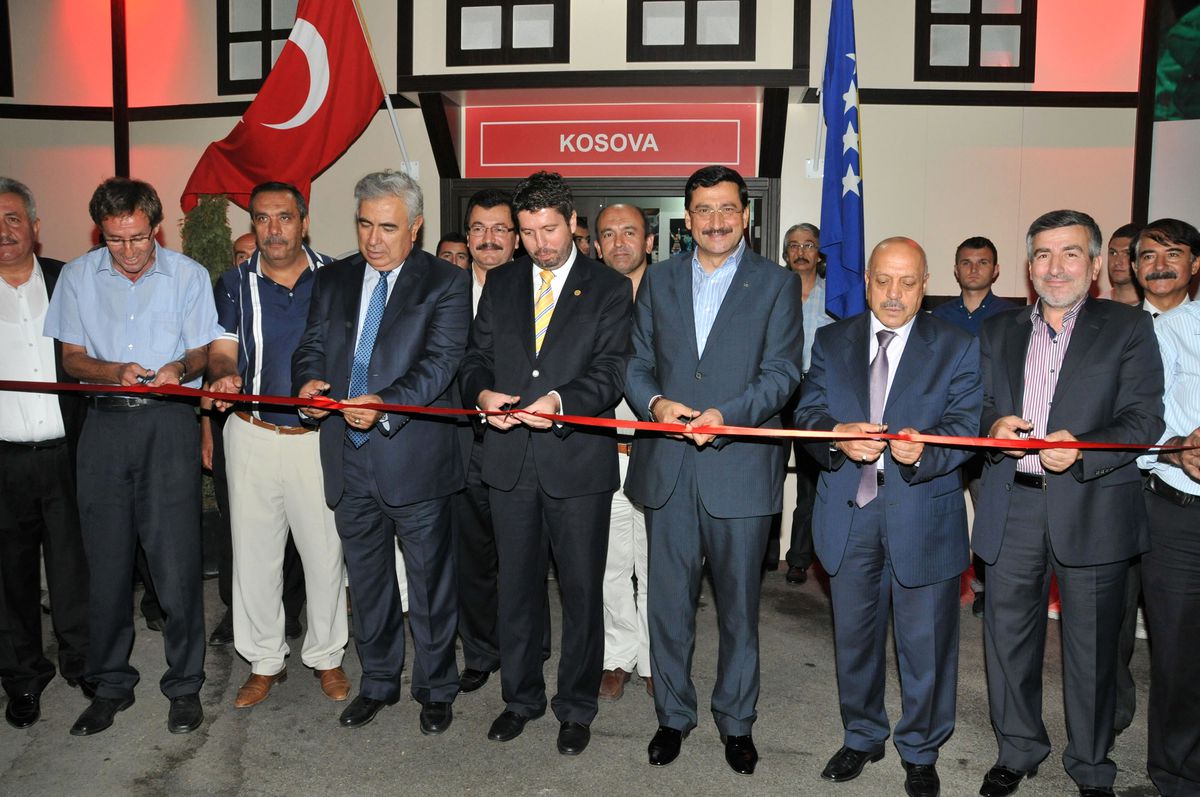 Güney Kore ve Kosova Keçiören\'de Buluştu