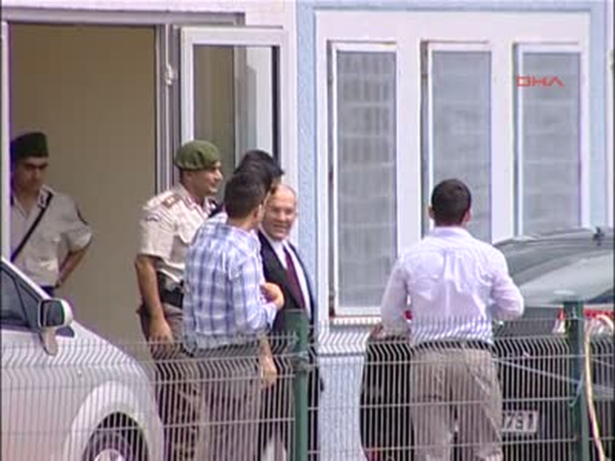 Hilmi Özkök Silivri\'den Ayrıldı
