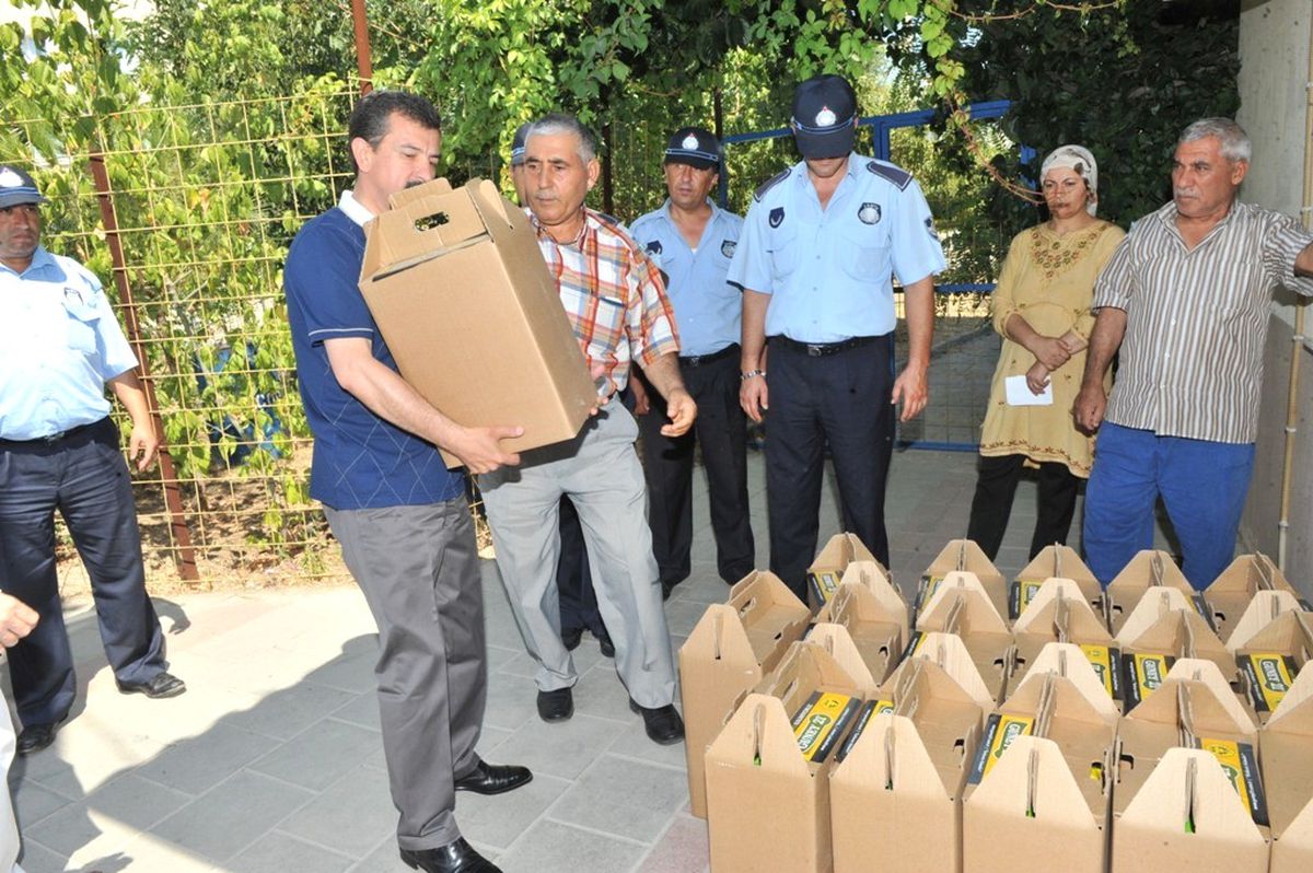 İhtiyaç Sahibi Vatandaşlara Ramazan\'a Özel Yardım