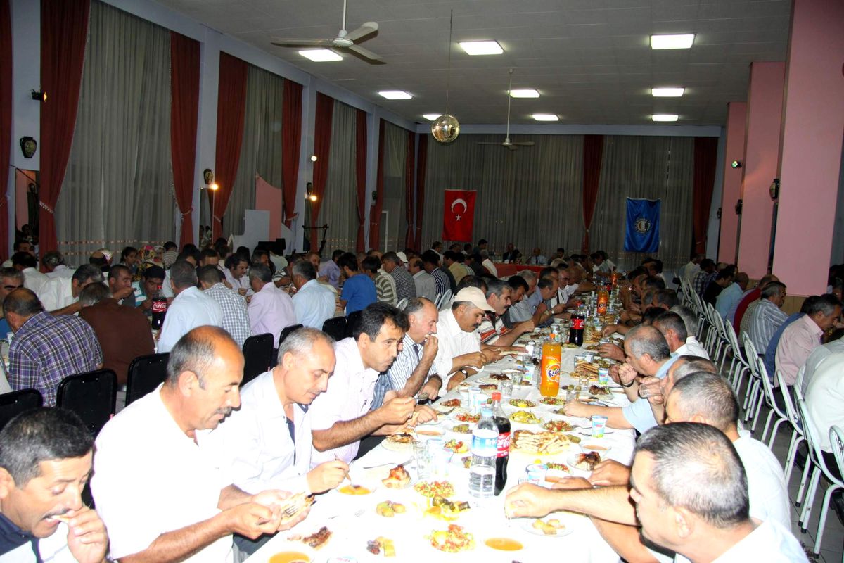 İl Özel İdaresi Çalışanları İftar Yemeğinde Buluştu
