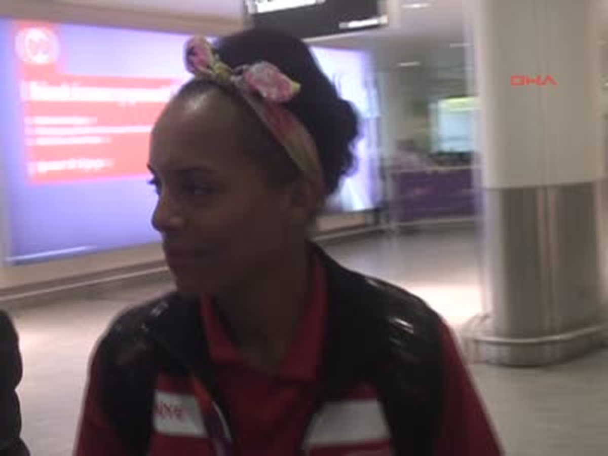 KKTC\'li Atlet Meliz, Olimpiyatlarda Yarışmak Üzere Londra\'ya Geldi