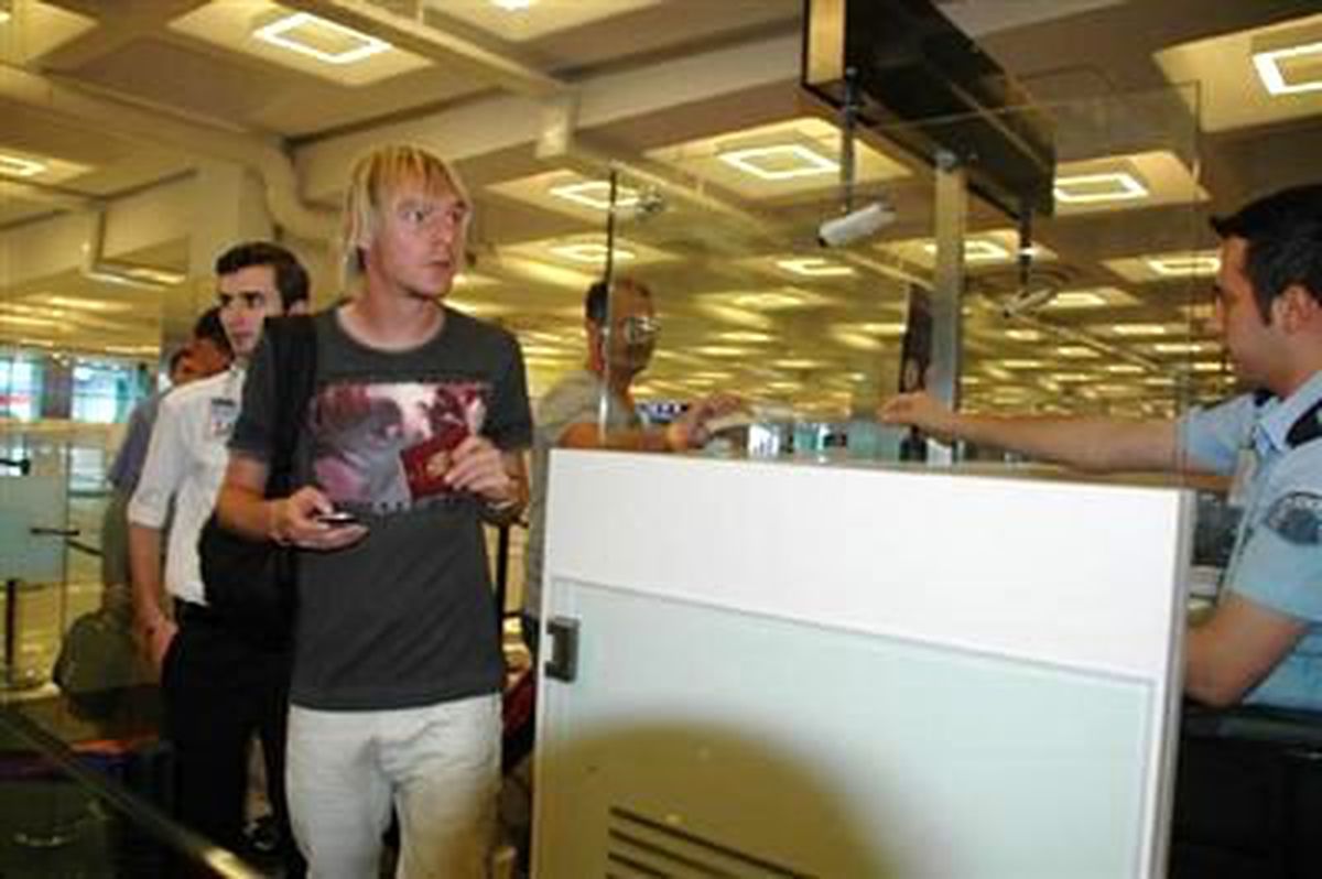 Milos Krasic İstanbul'a Geldi