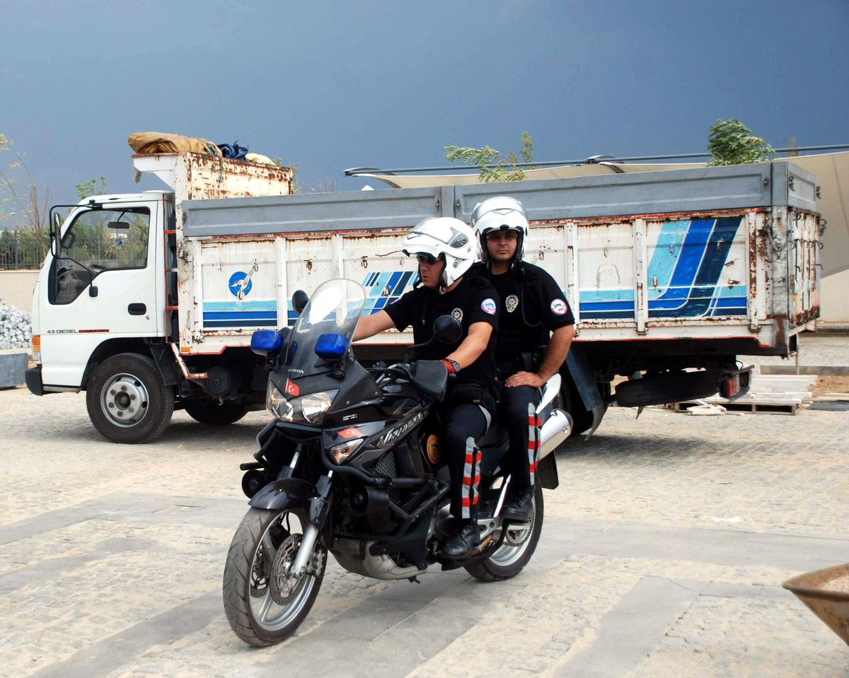 Polis Eskortu Eşliğinde Tarihi Eser Nakli