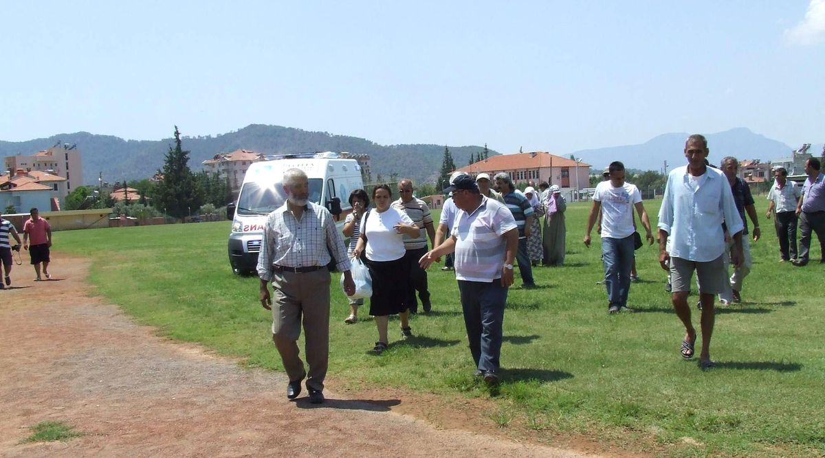 Ambulans Helikopter 80 Yaşındaki Mehmet Amca İçin Havalandı