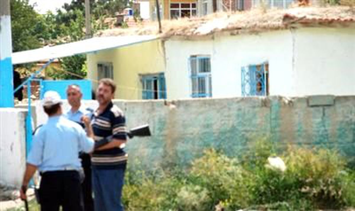 Baskından Korkttu, Pompalı ile Ateş Etti