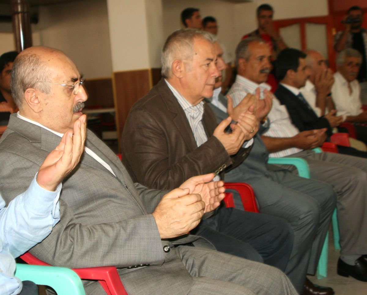 CHP Şemdinli Heyeti Van\'da