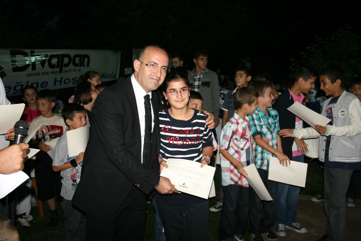 Divapan Çalışanları ve Aileleri İftar Yemeğinde Bir Araya Geldiler