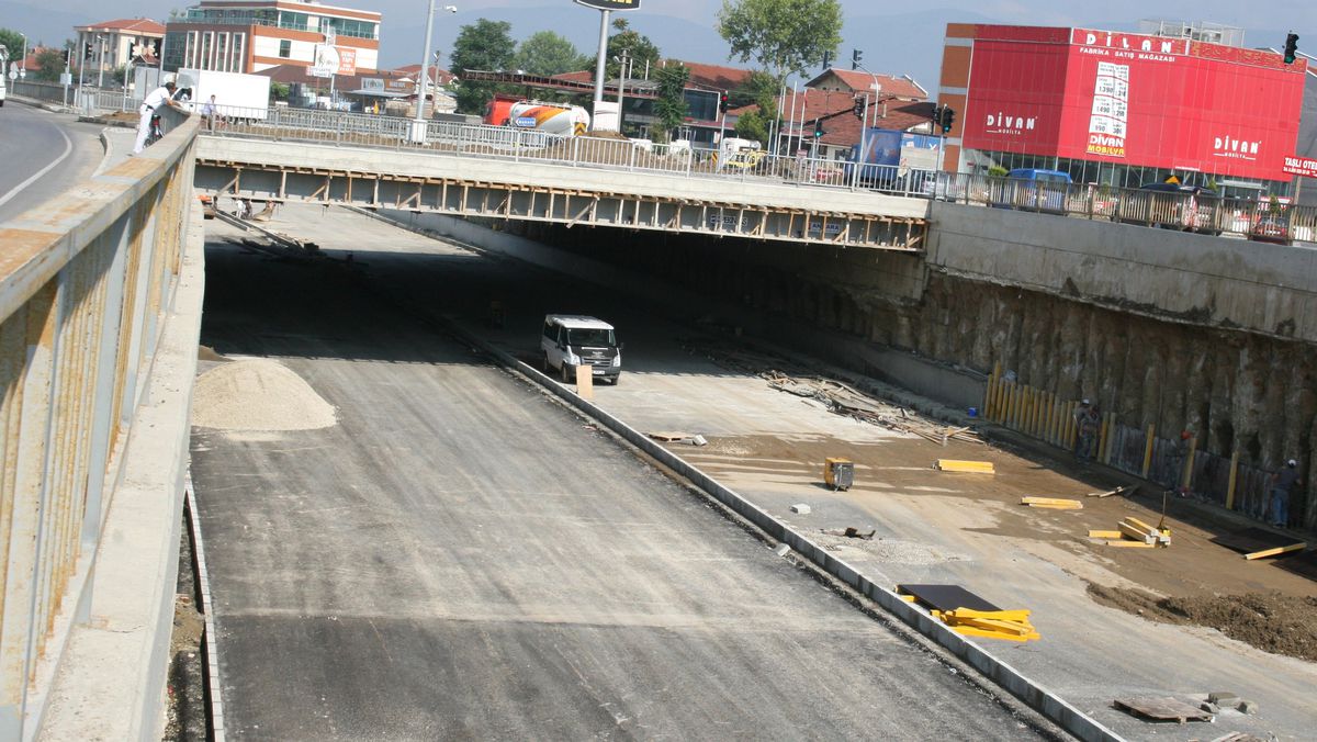 Düzce Dal-Çık\'ta Işık Göründü