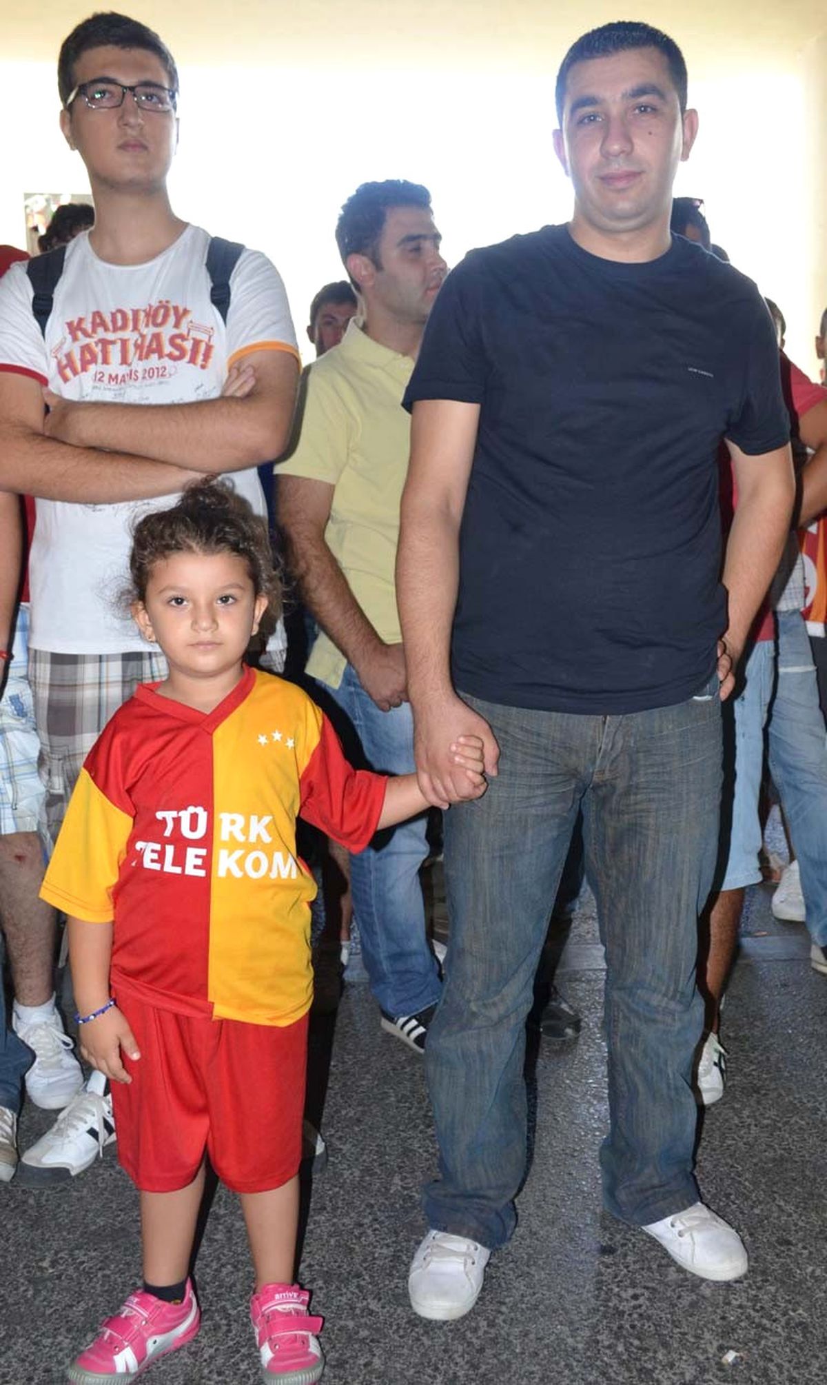 Galatasaray\'a İzmir\'de Çoşkulu Karşılama