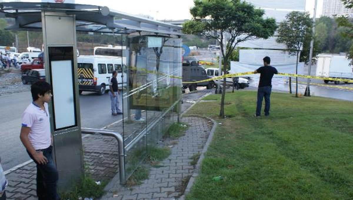 Gazi Mahallesi\'nde Şüpheli Paket Paniği