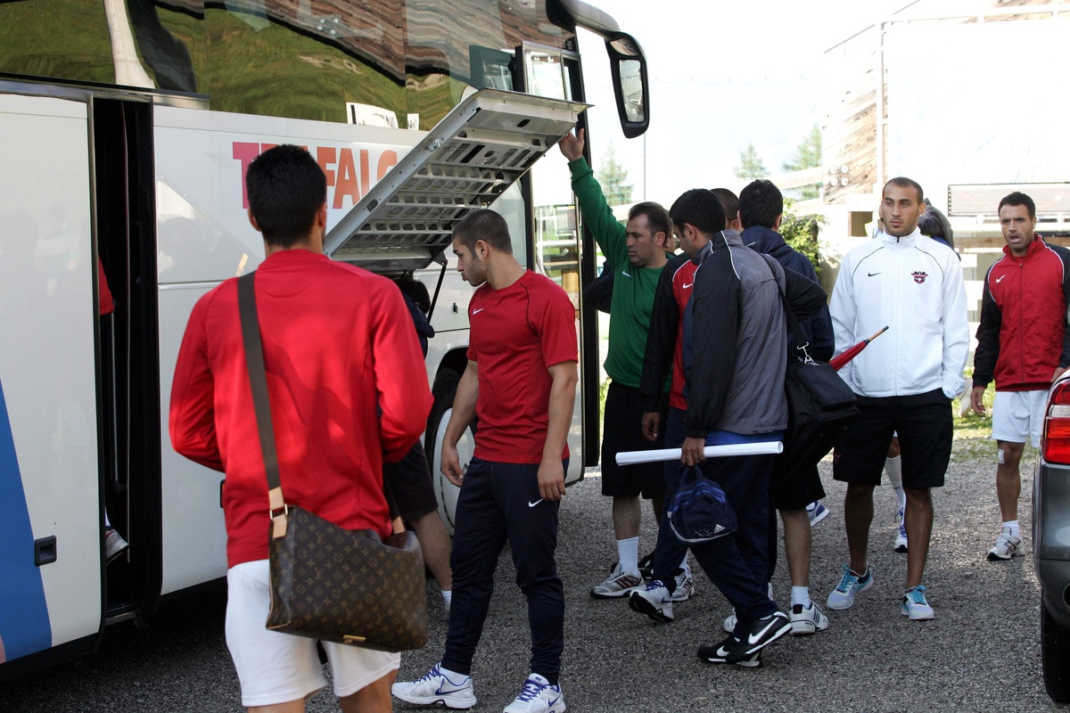 Gaziantepspor\'un Hazırlık Maçı Olumsuz Saha Koşulları Sebebiyle İptal