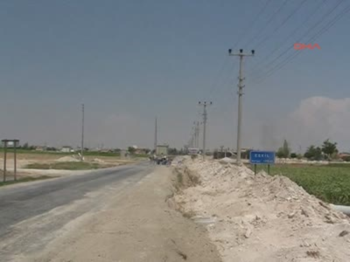 ) İftar Sofrasında Eşini 9 Yerinden Bıçakladı