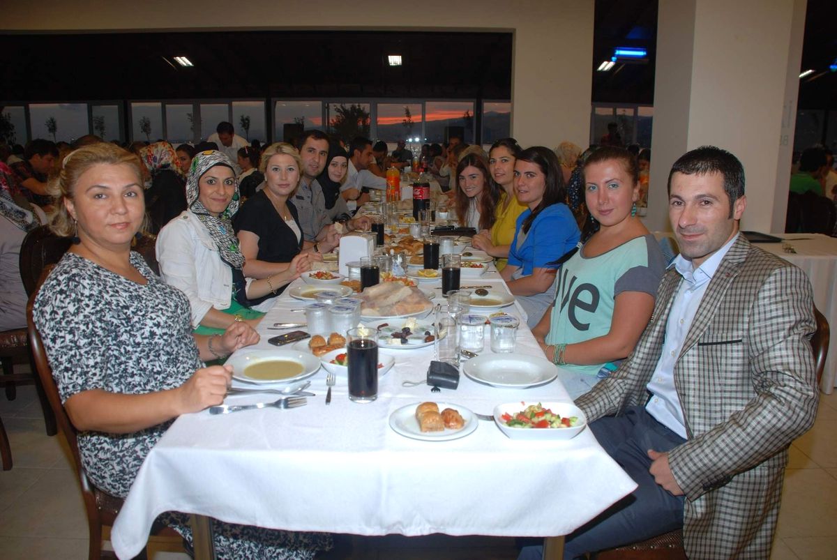 İzmit Belediyesi Personeli İftarda Buluştu