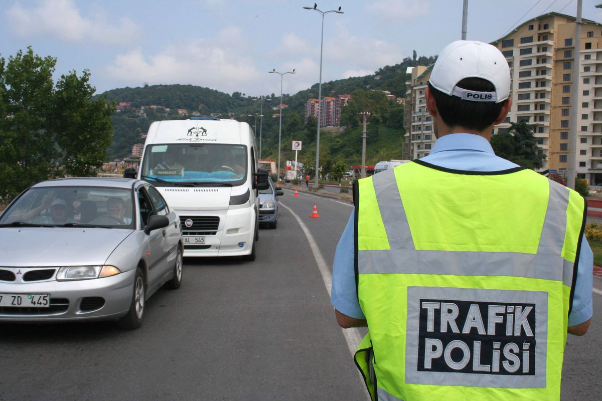 Kozlu Sahil Yolunda Radar Kontrolleri Sürüyor