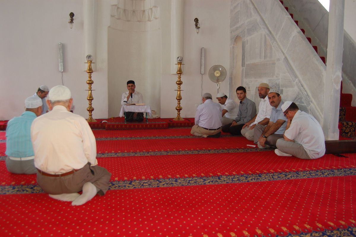 Lapseki\'de Kuran Ziyafeti
