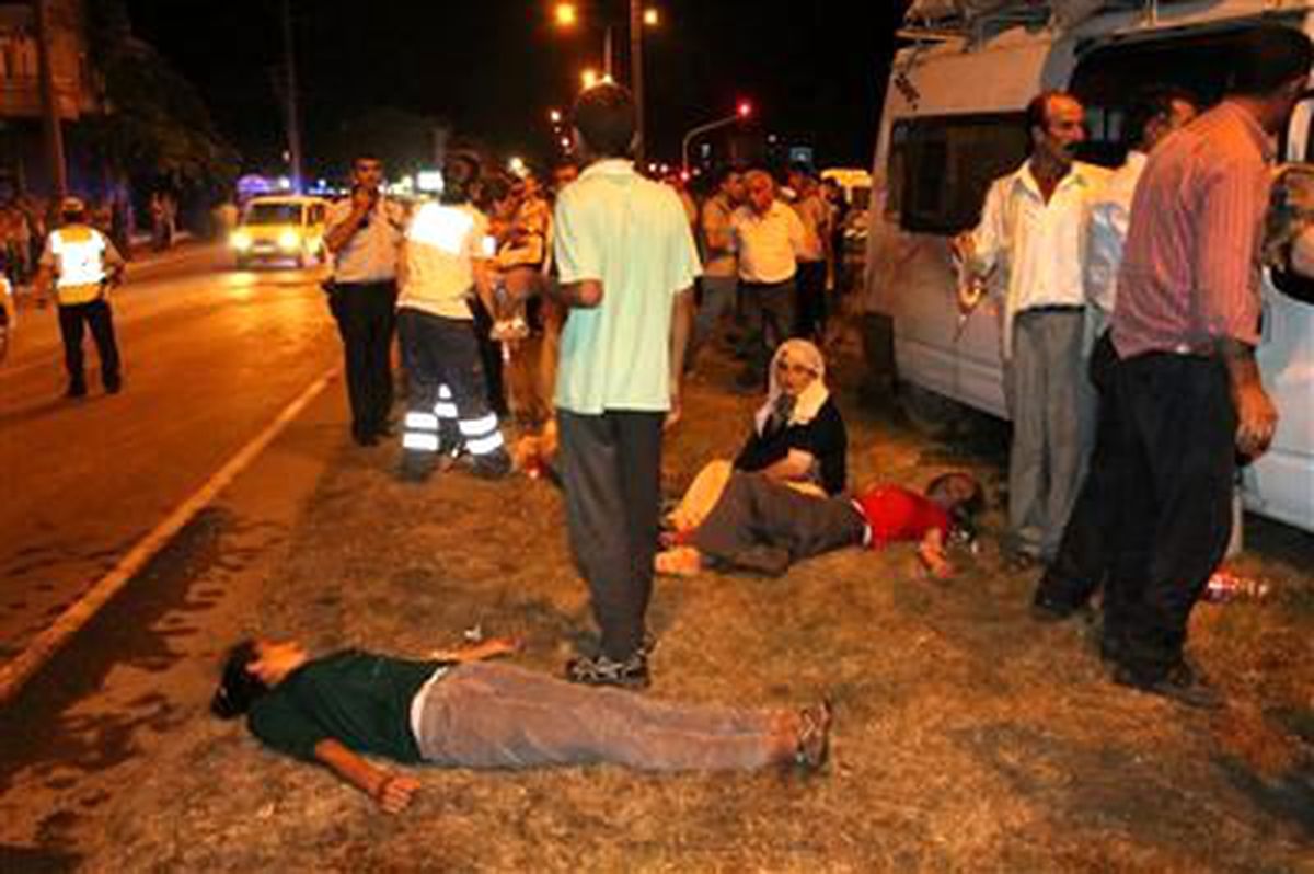 Ordu\'da Trafik Kazası: 16 Yaralı
