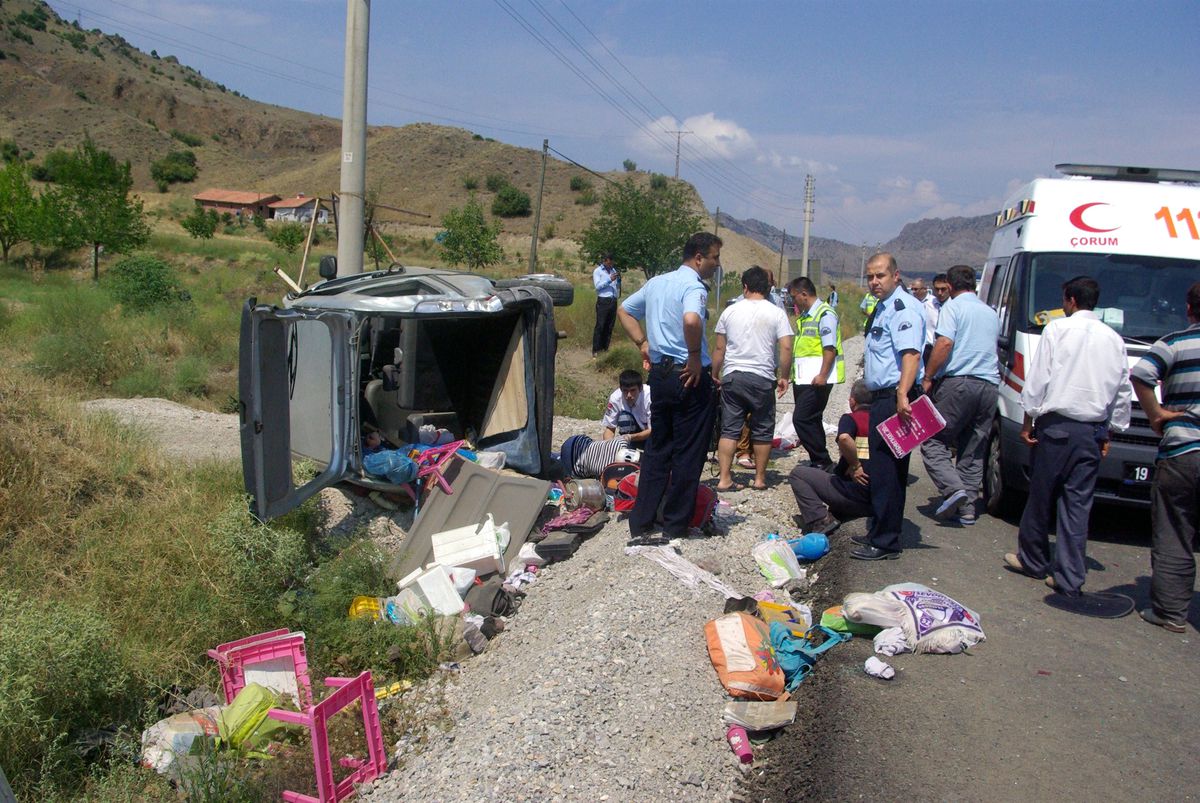 Osmancık\'ta Trafik Kazası: 6 Yaralı