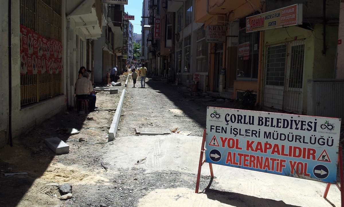 Sokak Düzenleme Çalışmaları Abidin Efendi Sokakta Sürdürülüyor