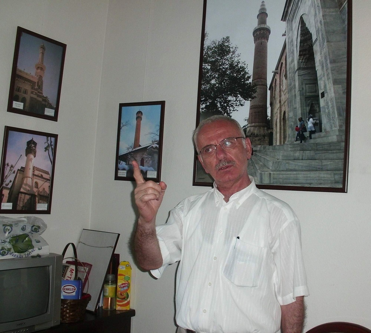 Akademisyenden \'Minare\' Konulu Fotoğraf Sergisi