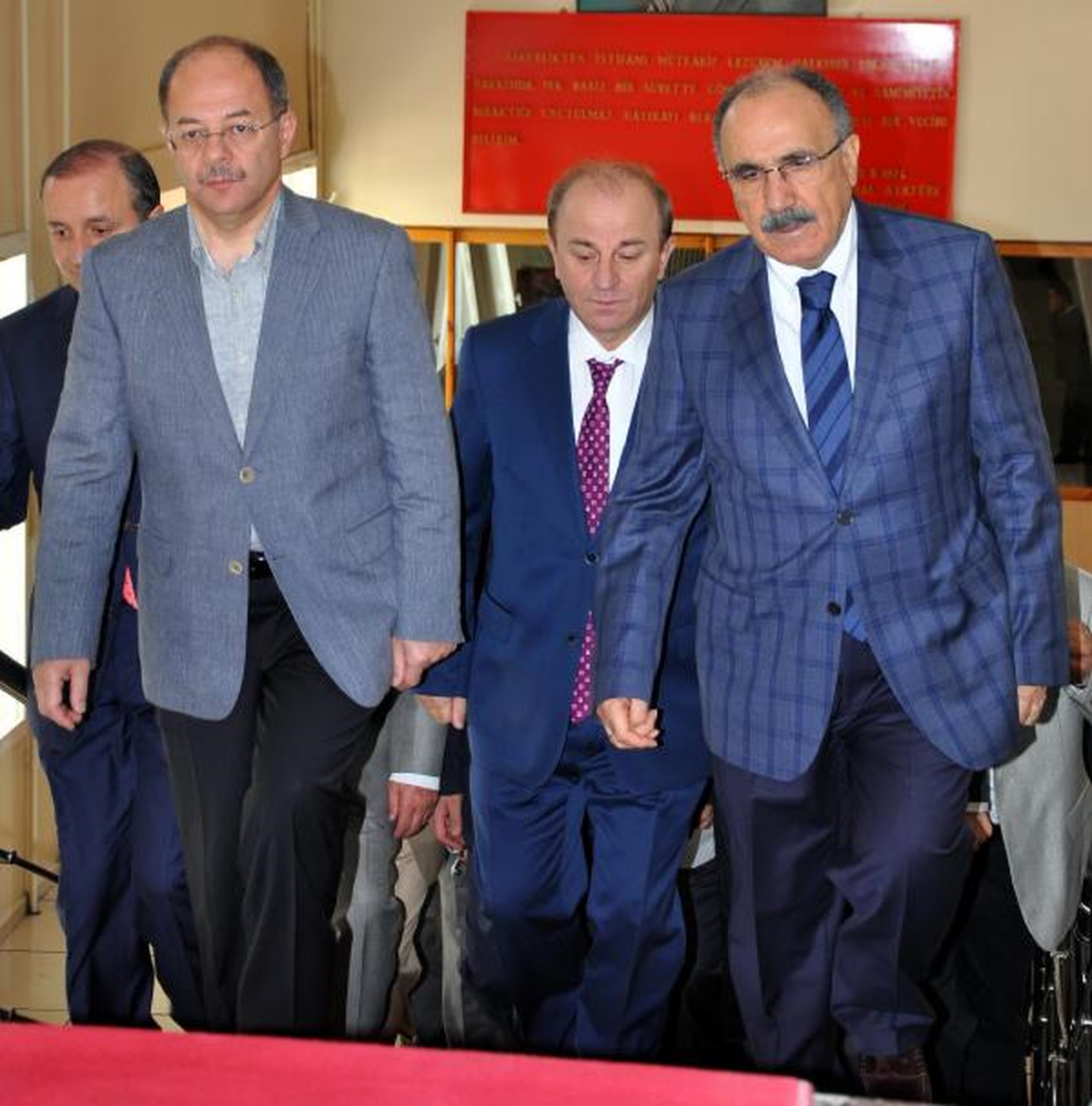 Atalay: Türkiye\'nin Ayağındaki Pranga Çıkarılacak