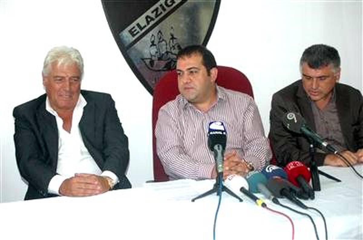 Elazığspor İsmini \'Sanica Boru Elazığspor\' Olarak Değiştirdi