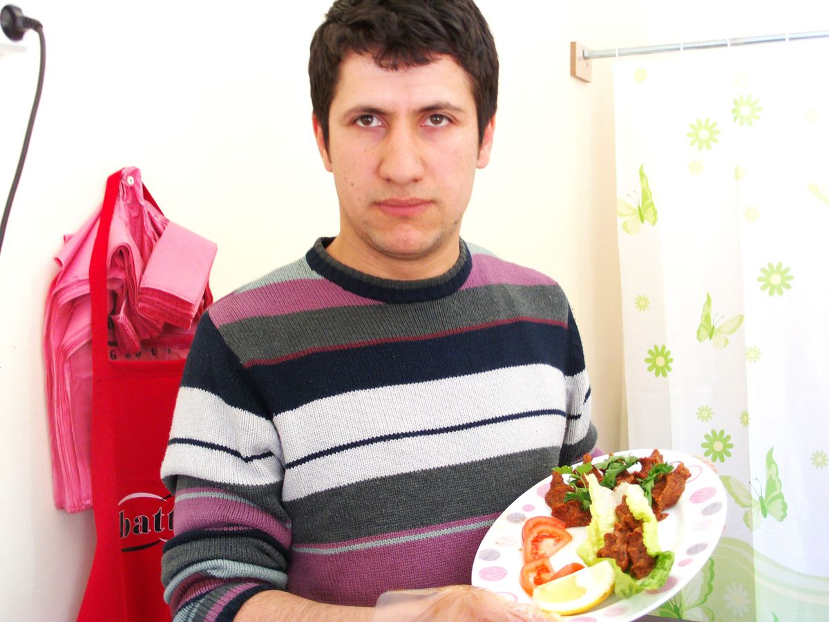 Etsiz Çiğköfte Rağbet Görüyor