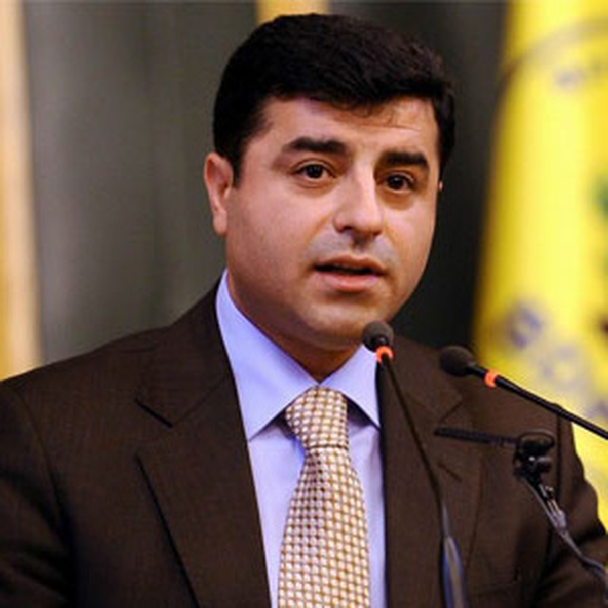 "Meclis Olağanüstü Toplansın"