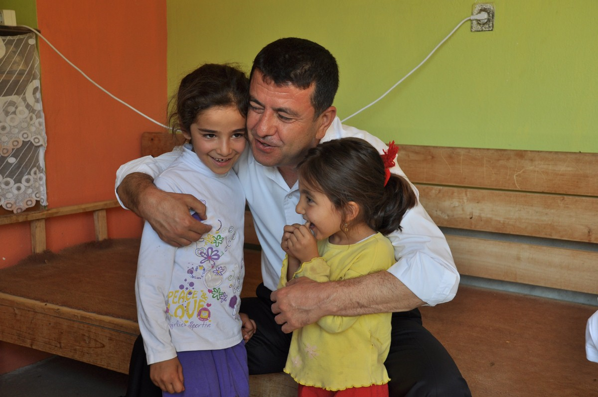 Milletvekili Ağbaba Mahalle Ziyaretlerini Sürdürdü