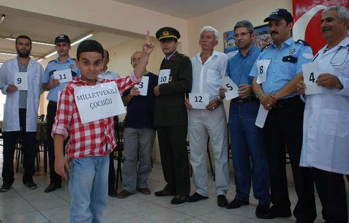 Tartışmalı Polis Teşhisine Mizansenli Protesto