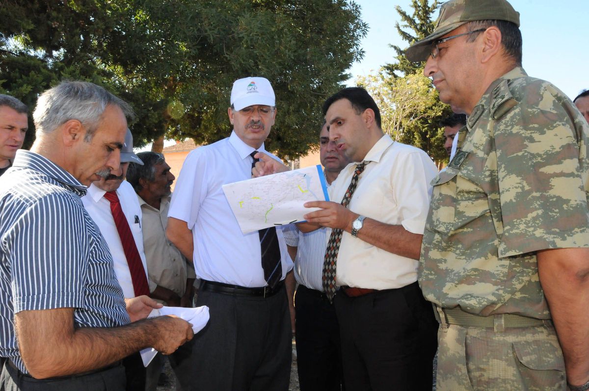 Vali Güvenç, Köyleri Gezdi İftar Yemeğine Katıldı