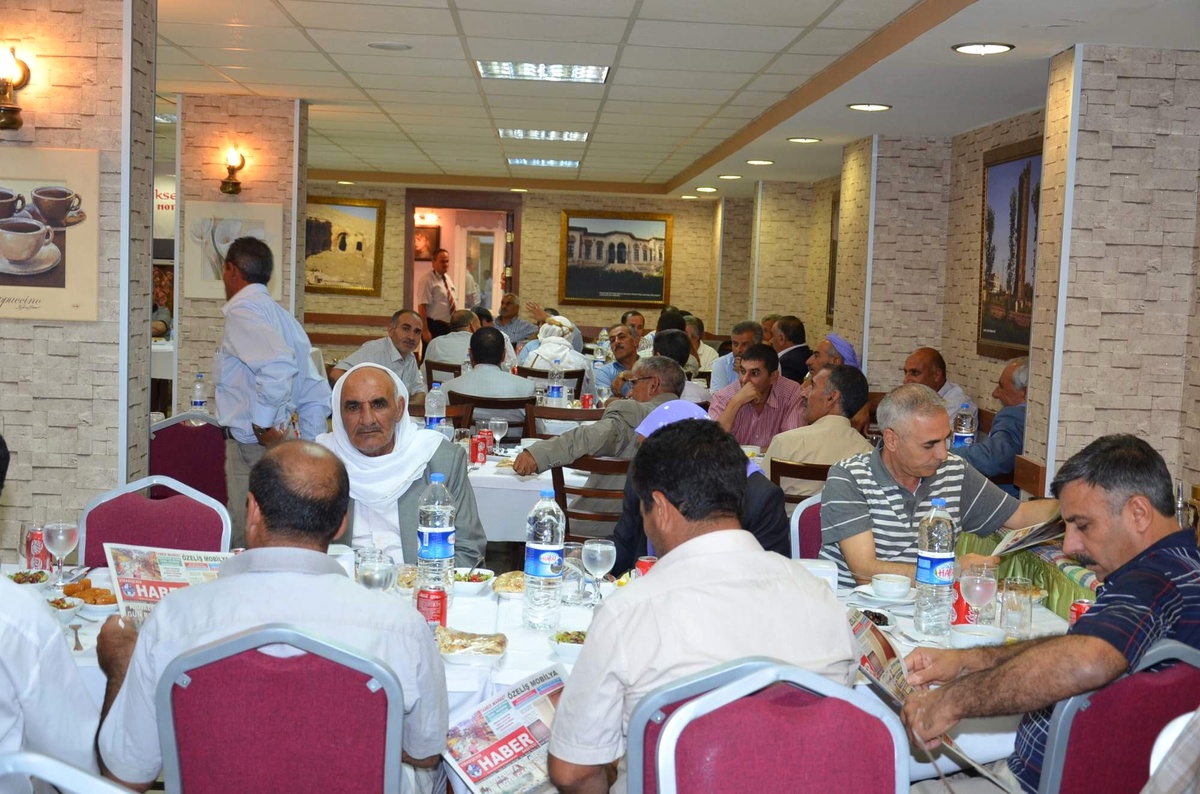 Viranşehir Ziraat Odası Muhtarlara İftar Yemeği Verdi