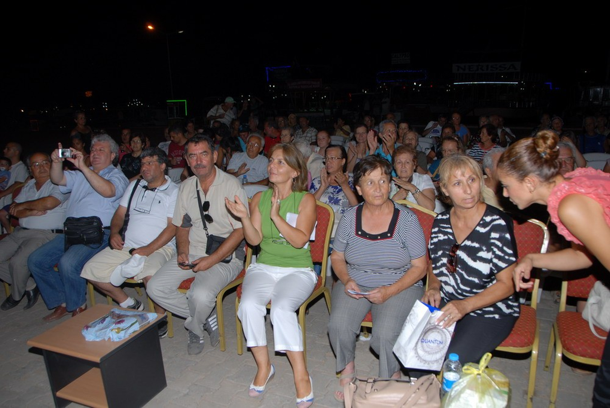 Akbük\'te "Atatürk\'ten Anılar" Konferansı