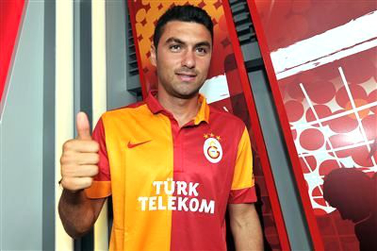 Burak Yılmaz Trabzonspor\'u İcra\'ya Verdi